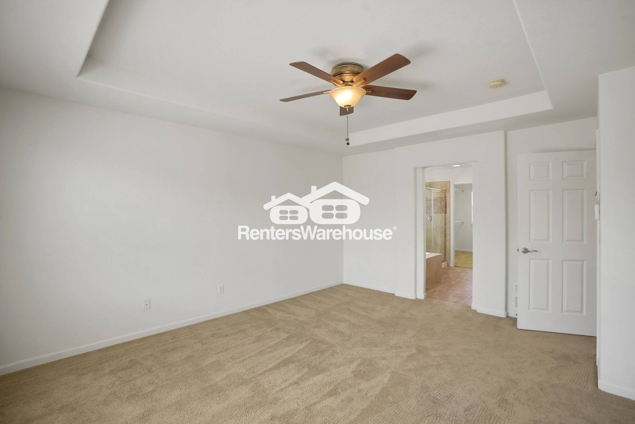 Building Photo - 21023 E Jefferson Cir
