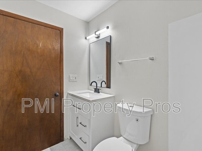 Building Photo - 8148 S 88th St
