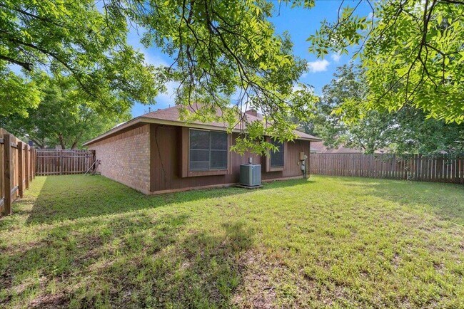 Building Photo - 14309 Levering St