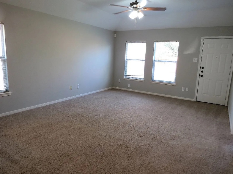 Building Photo - 6306 Wellington Meadows Dr