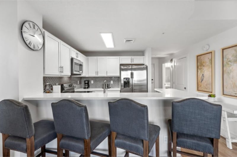 Building Photo - 15928 Front Beach Rd