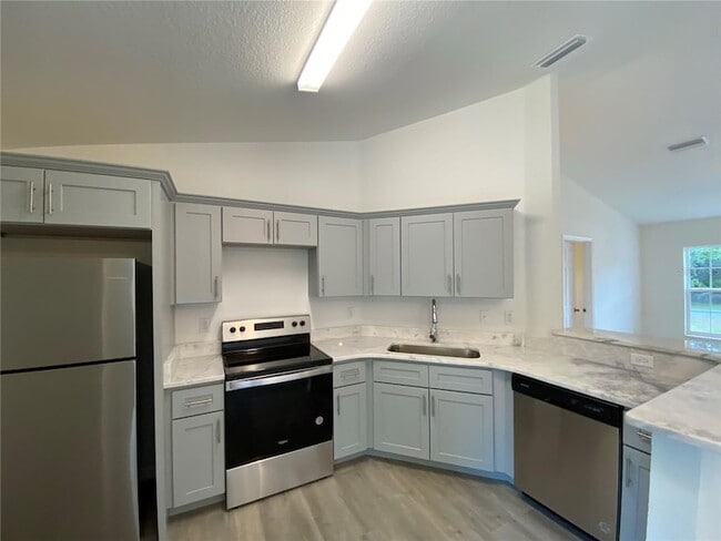 Building Photo - 2841 SW 161st Loop