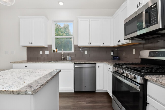 Building Photo - 7132 Wheyfield Dr