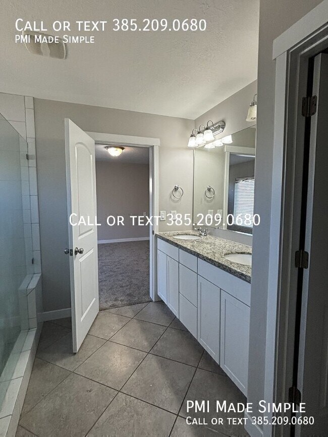 Building Photo - 8995 Cornwall Way