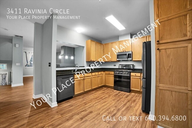 Building Photo - 3411 Ravinia Cir