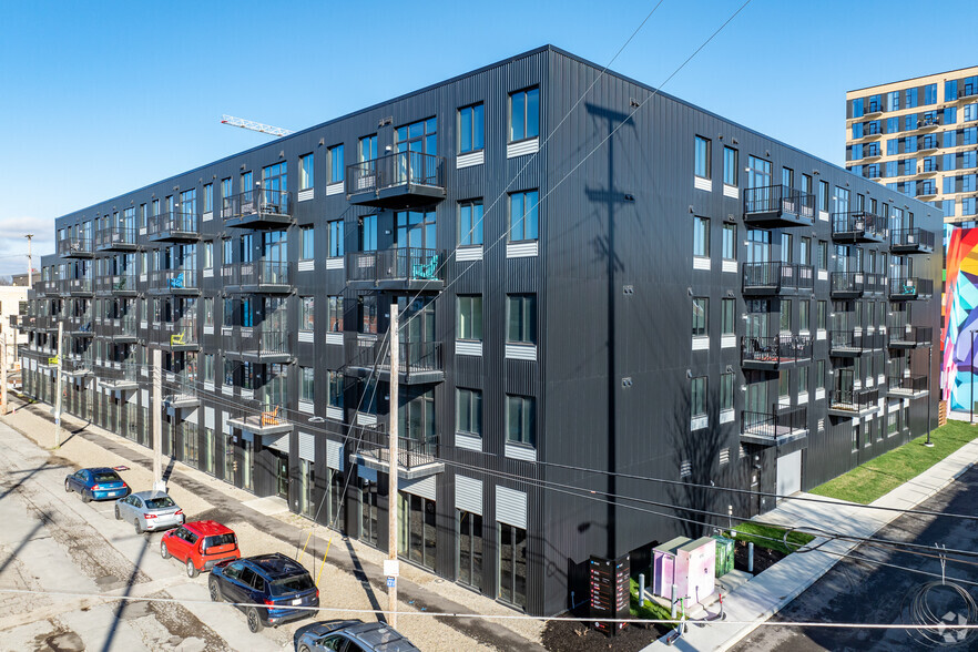 Building Photo - The Tower at Horizon West