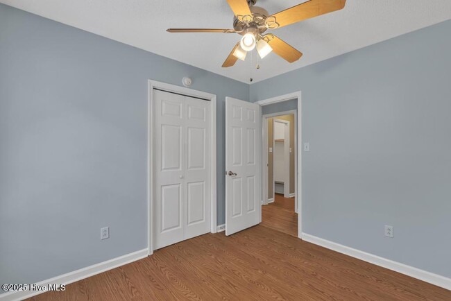 Building Photo - 304 Woody Way