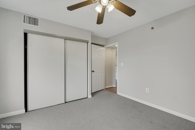 Building Photo - 2181 Jamieson Ave