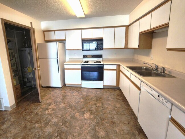 Building Photo - 923 Boston Way