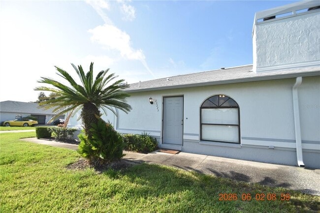 Building Photo - 23223 Club Villas Dr