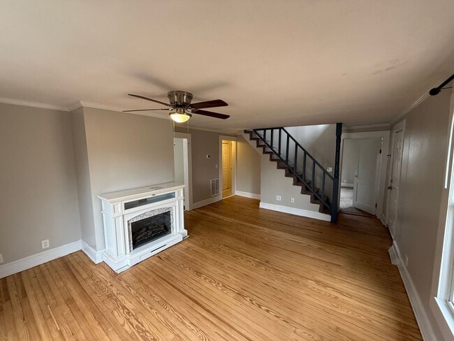 Building Photo - Charming Historic 3 Bedroom Home in the Heart of Stanley NC