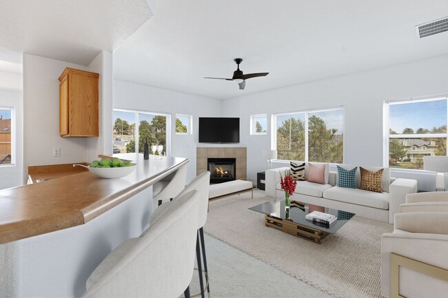 Building Photo - NEWLY REMODELED 2 BEDROOM 2 BATH CONDO