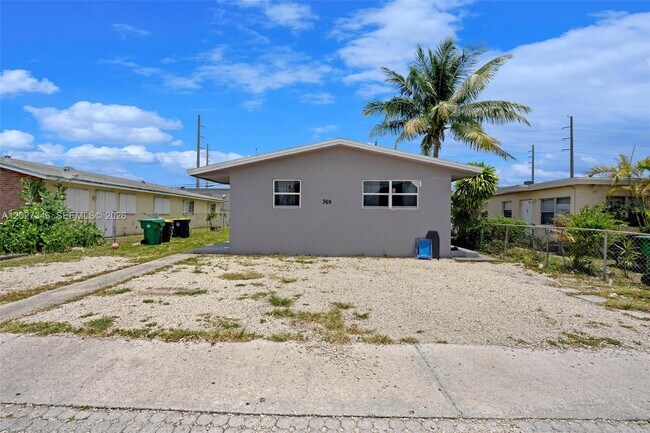 Building Photo - 369 Phippen Waiters Rd