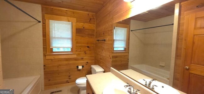 Building Photo - 2234 Etowah River Rd