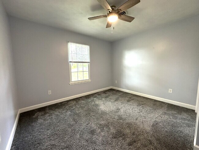 Building Photo - Single Family Home in Wakefield Valley