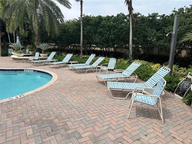 Building Photo - 13017 Riverwalk Cir S