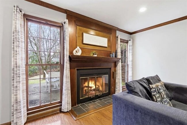 Building Photo - 2970 Woodruff Dr SE