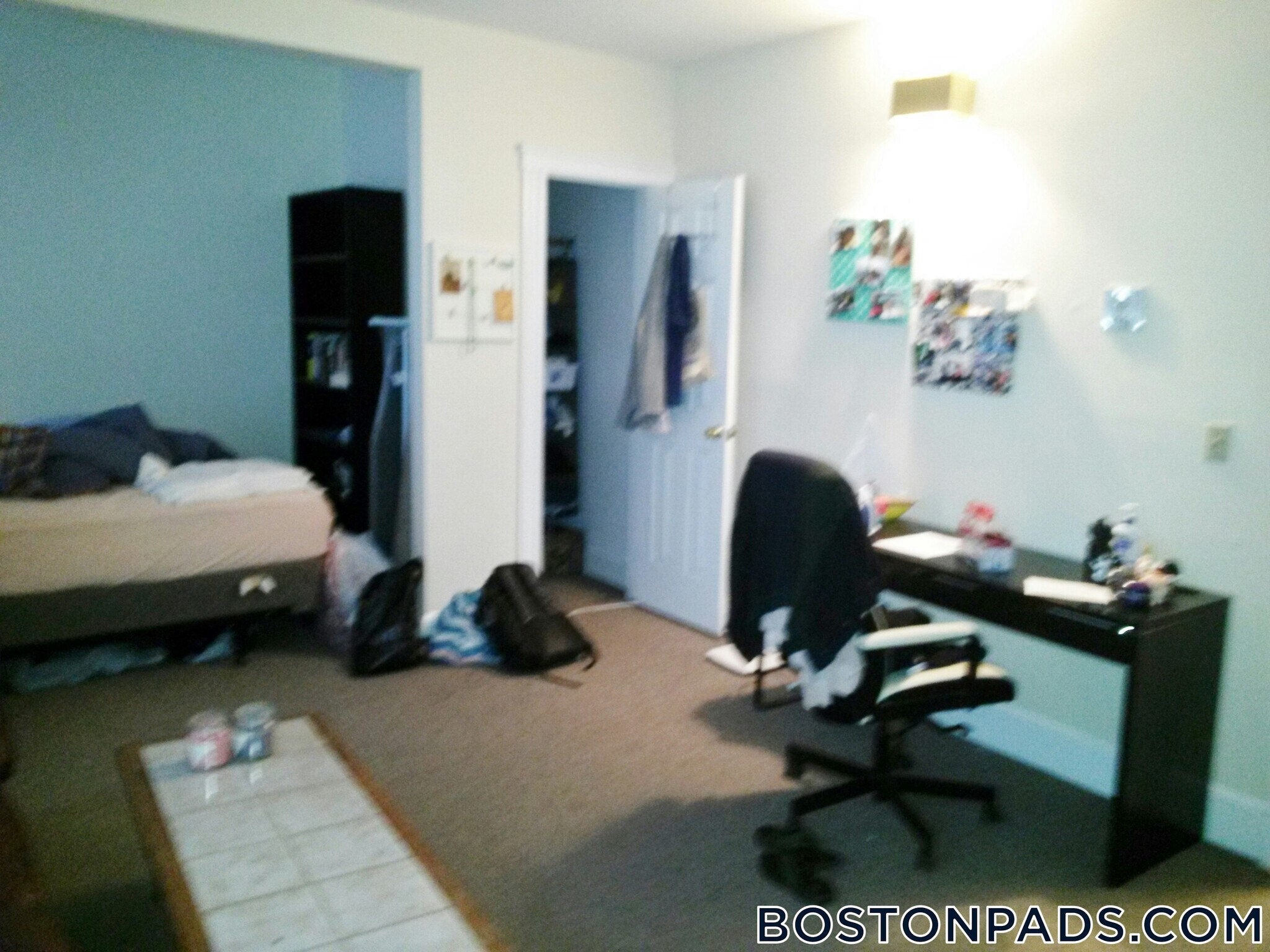 Building Photo - 833 Beacon St