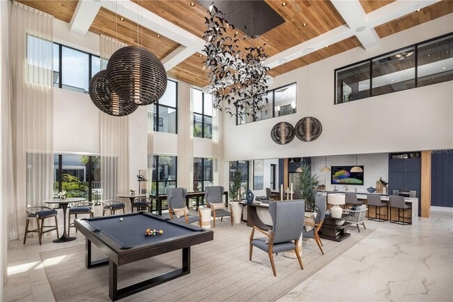 Building Photo - 5127 W Tyson Ave