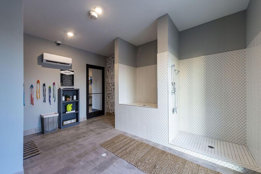 Building Photo - 3230 FM 1463