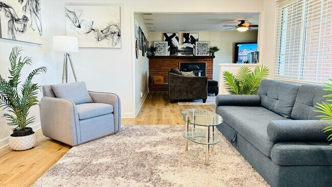 Building Photo - 9310 Galston Dr