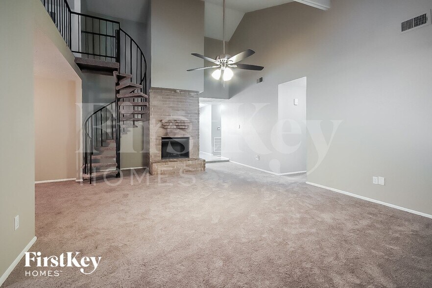Building Photo - 1111 Harpings Way