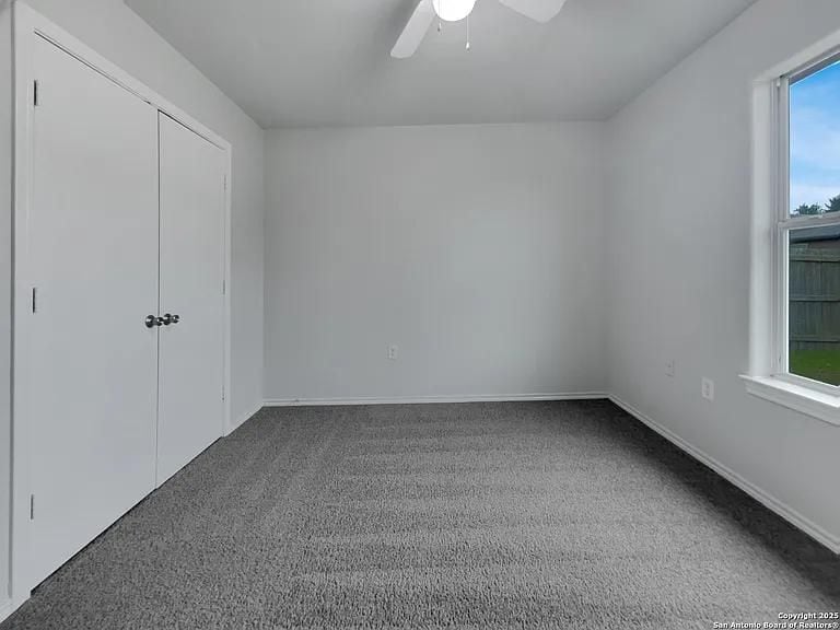 Building Photo - 3420 Rob Roy St