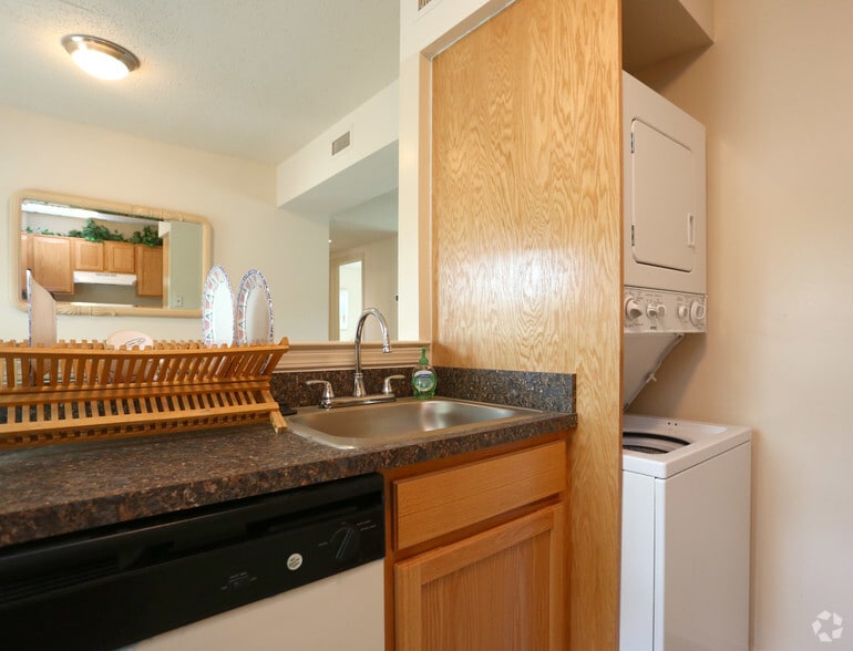 The Waterford Apartments 100 Park Blvd Cherry Hill NJ 08034