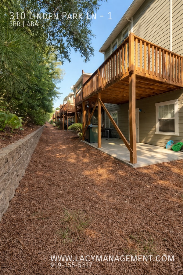 Building Photo - 310 Linden Park Ln