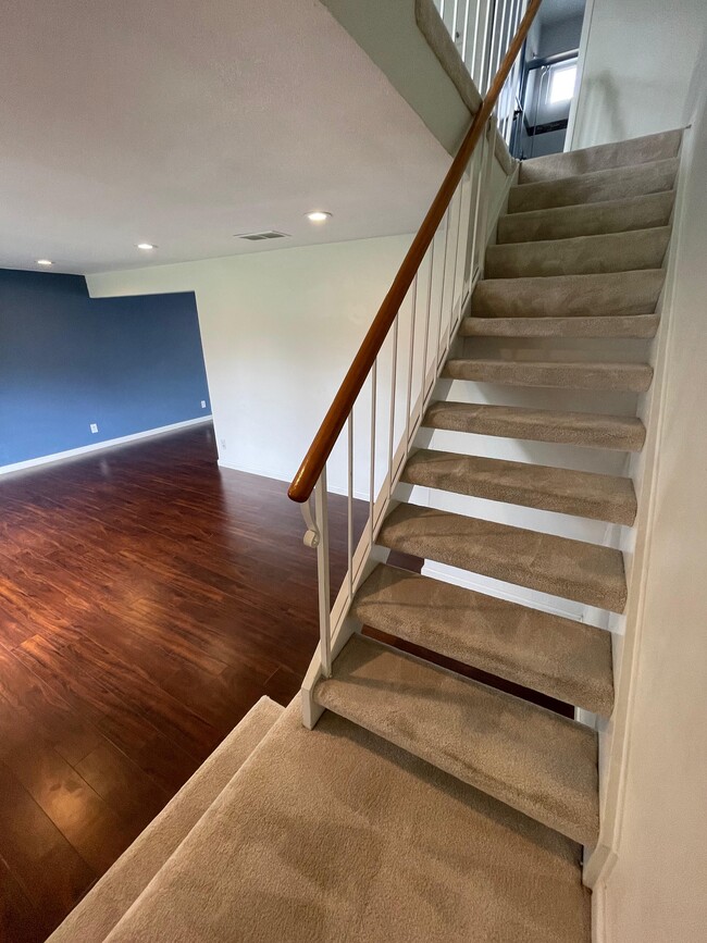 Building Photo - 34591 Bluestone Common