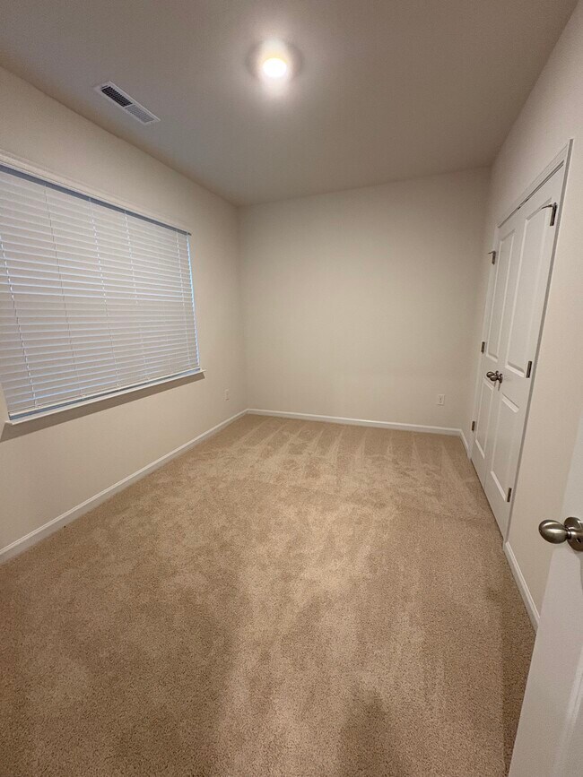 Building Photo - 766 Dorset Strm Dr