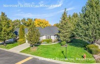 Building Photo - 9640 W Sleepy Hollow Ln