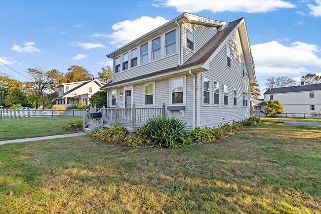 Primary Photo - 80 Barker Rd