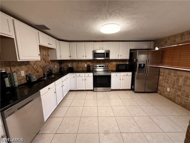 Building Photo - 3536 Bolero Way
