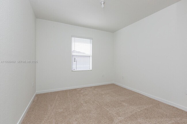 Building Photo - 1780 SW 168th Ave