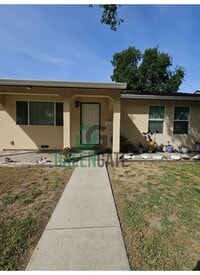 Building Photo - AVAILABLE NOW!! 3 Bedroom 2 Bath Home in Tracy!