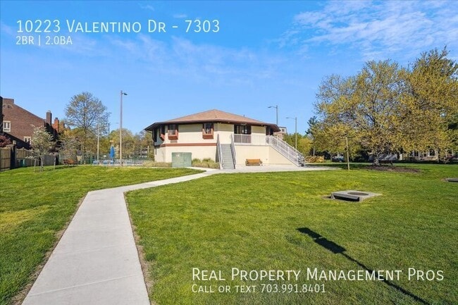 Building Photo - 10223 Valentino Dr