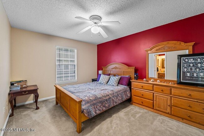 Building Photo - 9545 Glenn Abbey Way