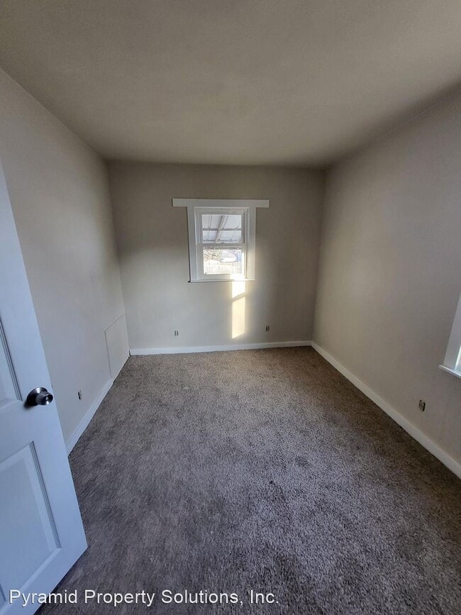 Building Photo - 3 br, 1.5 bath House - 109 S Attica Rd