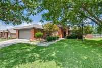 Building Photo - 1845 Avonlea Dr