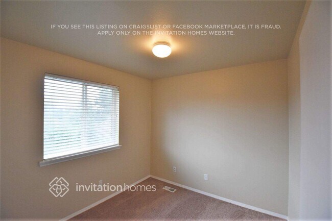 Building Photo - 18009 110th St Ct E