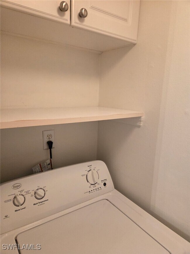 Building Photo - 12356 Woodrose Ct