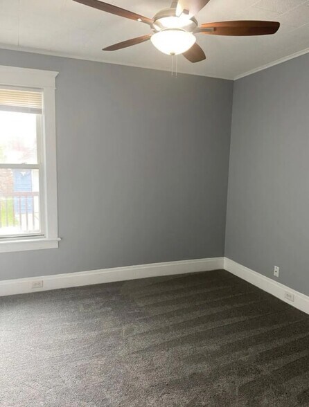 Building Photo - 77 Lovering Ave
