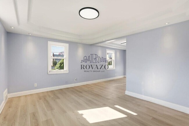 Building Photo - 58 Melrose Terrace