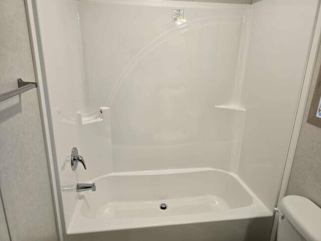 Building Photo - 613 Polk St