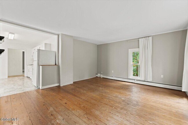 Building Photo - 53 White St