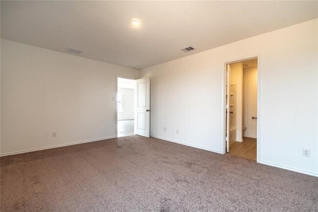 Building Photo - 2302 Medusa Dr