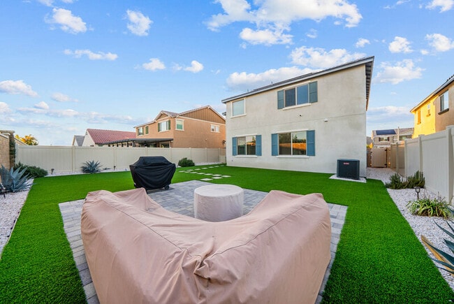 Building Photo - 29963 Blueridge Ct