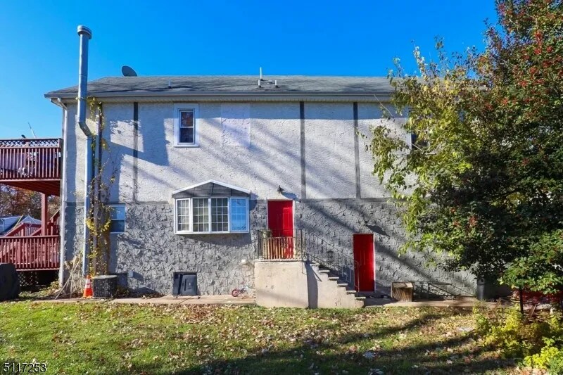 Building Photo - 234 E 9th Ave