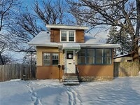 Building Photo - 3610 Oakdale Ave N